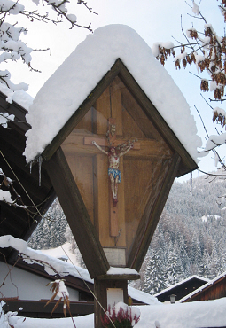 Verehre, liebe das Kreuz